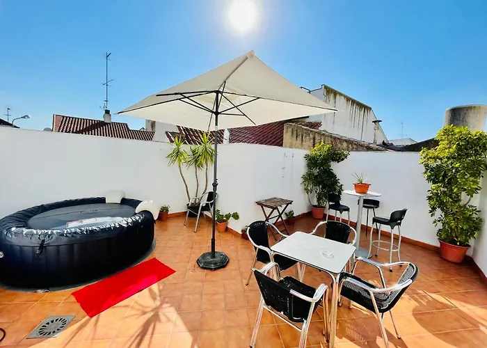 Alaudae -centro- Garaje Privado-jacuzzi Exterior Bajo Peticion - Отель Мерида