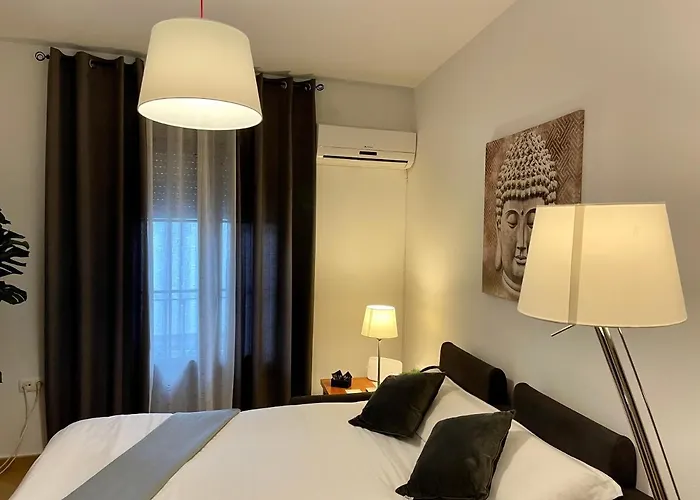 Alaudae -centro- Garaje Privado-jacuzzi Exterior Bajo Peticion - Отель Мерида